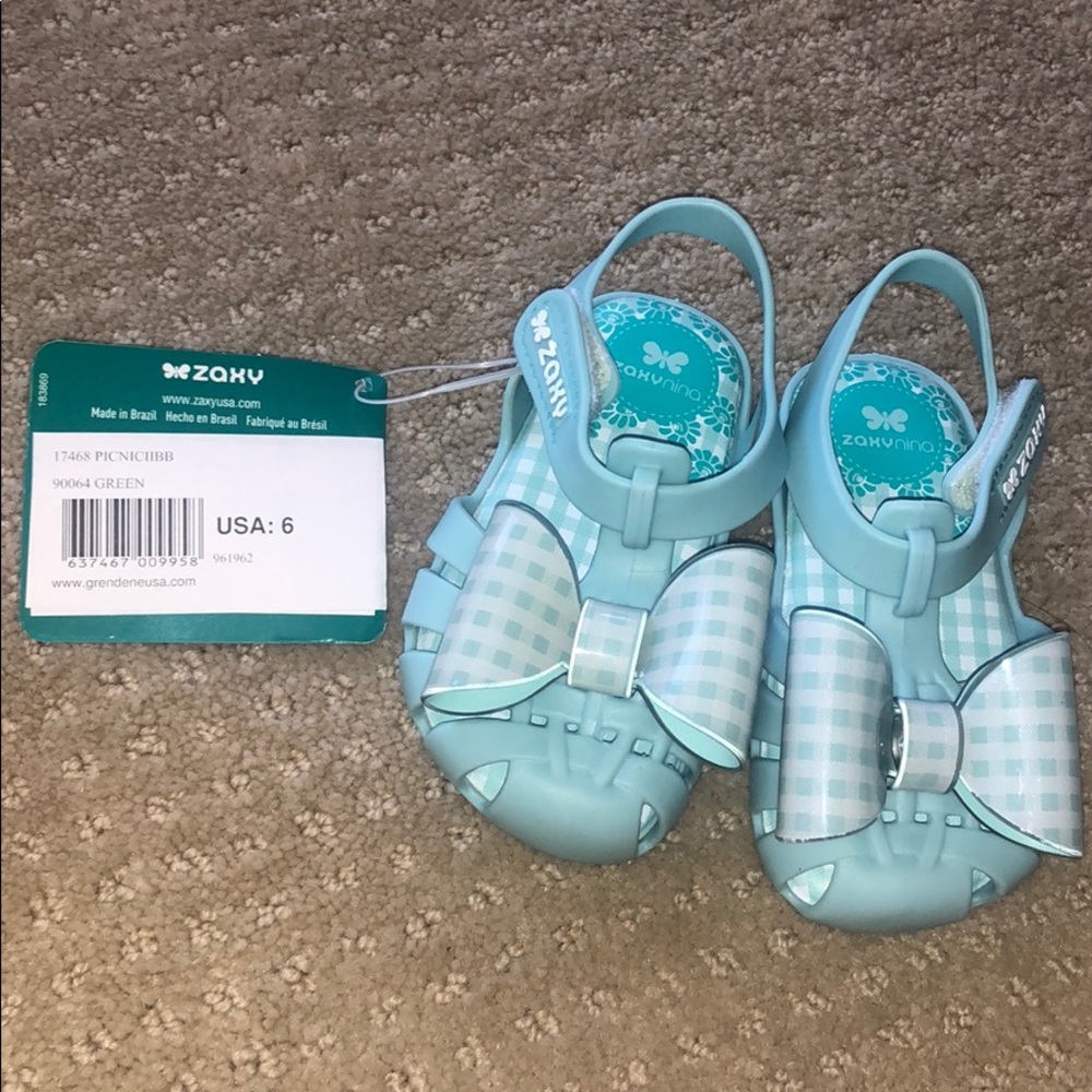 NWT Zaxy Toddler Shoes Size 6